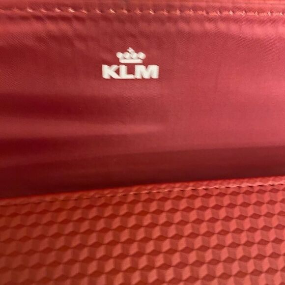 EUC Like new KLM/Jan Taminiau clutch. - Picture 4 of 6